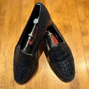 Cole Haan casual woven leather slip ons. Size 8.5, Black